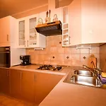 And Frane Apartmán New Translation