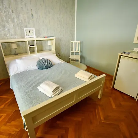 And Frane Apartmán *